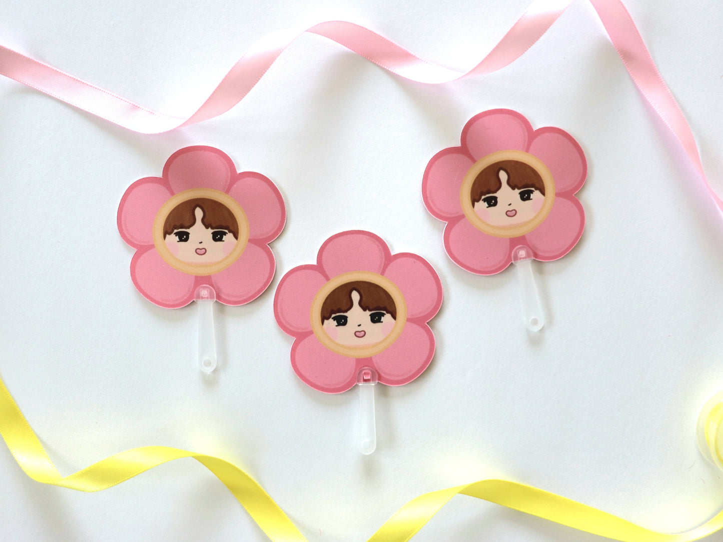 Hobi Flower Mini Picket Fan