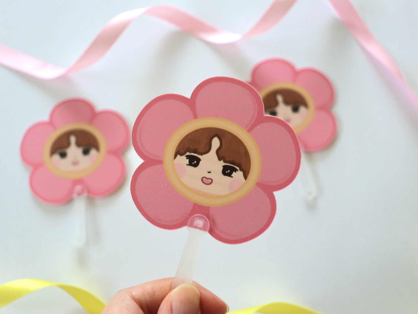 Hobi Flower Mini Picket Fan