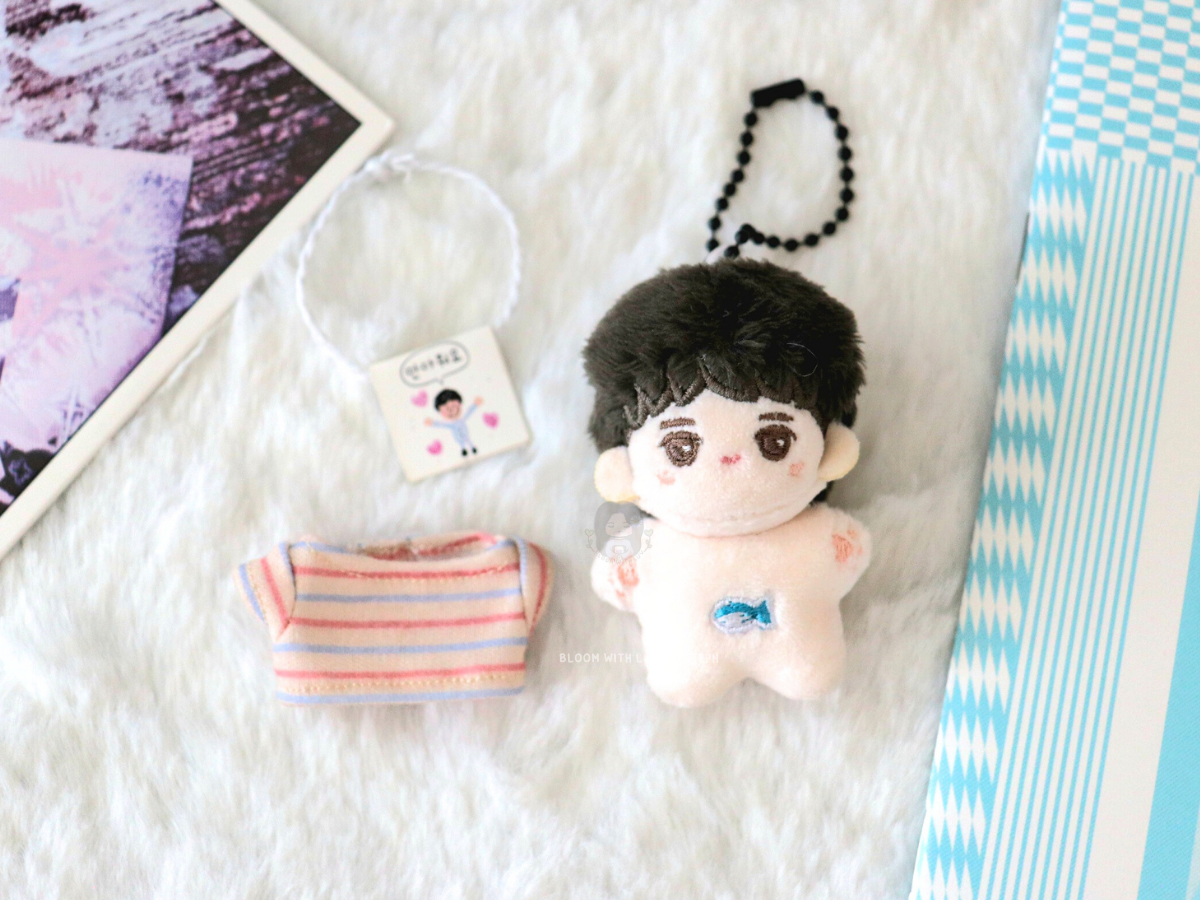 [PRE-ORDER] Pocket-Sized Hug Me Jinnie Doll | Est. Ship Date: January 2026 (read description)