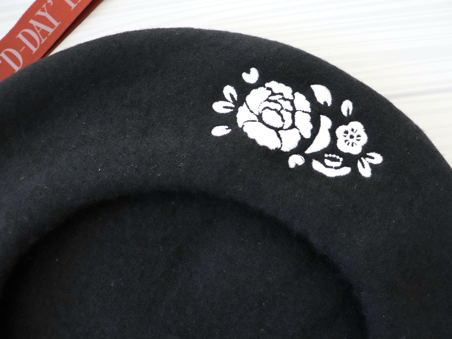 D-DAY Lotus Flower Beret