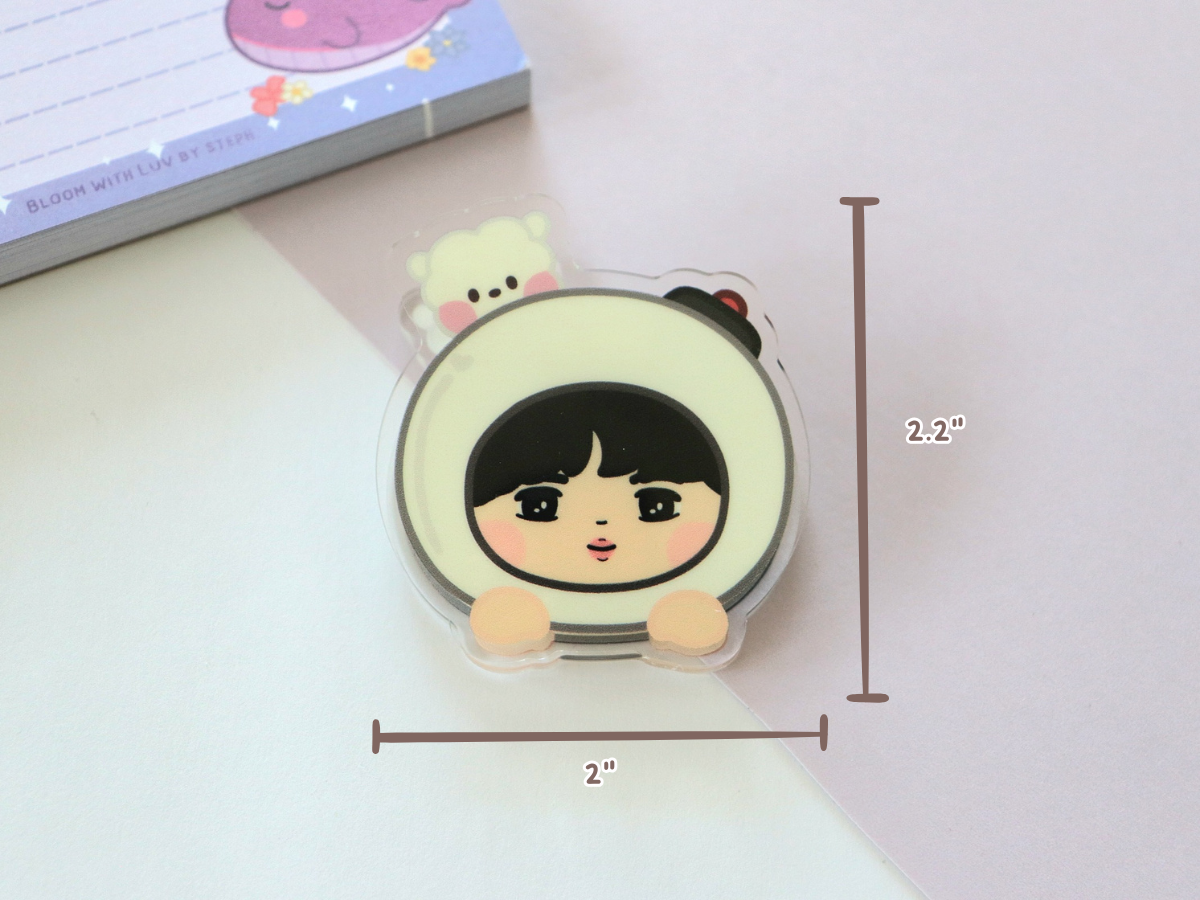 Forever ARMY's Light Acrylic Binder Clip