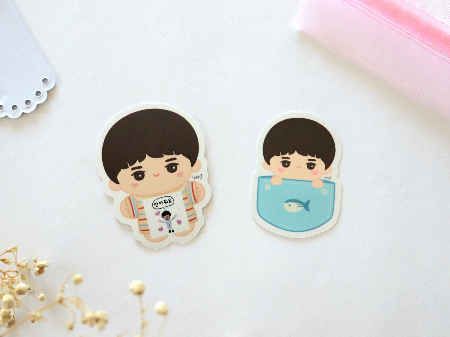 Pocket-sized Hug Me Jinnie Mini Sticker Set