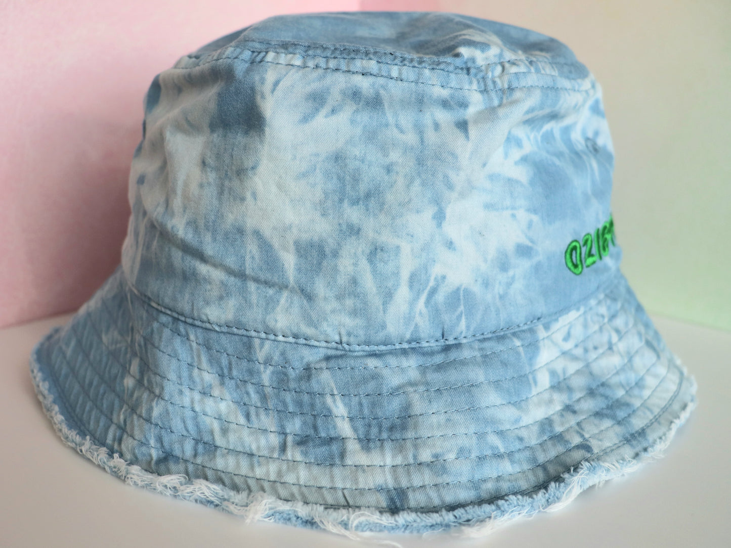 H♡PE Denim Bucket Hat