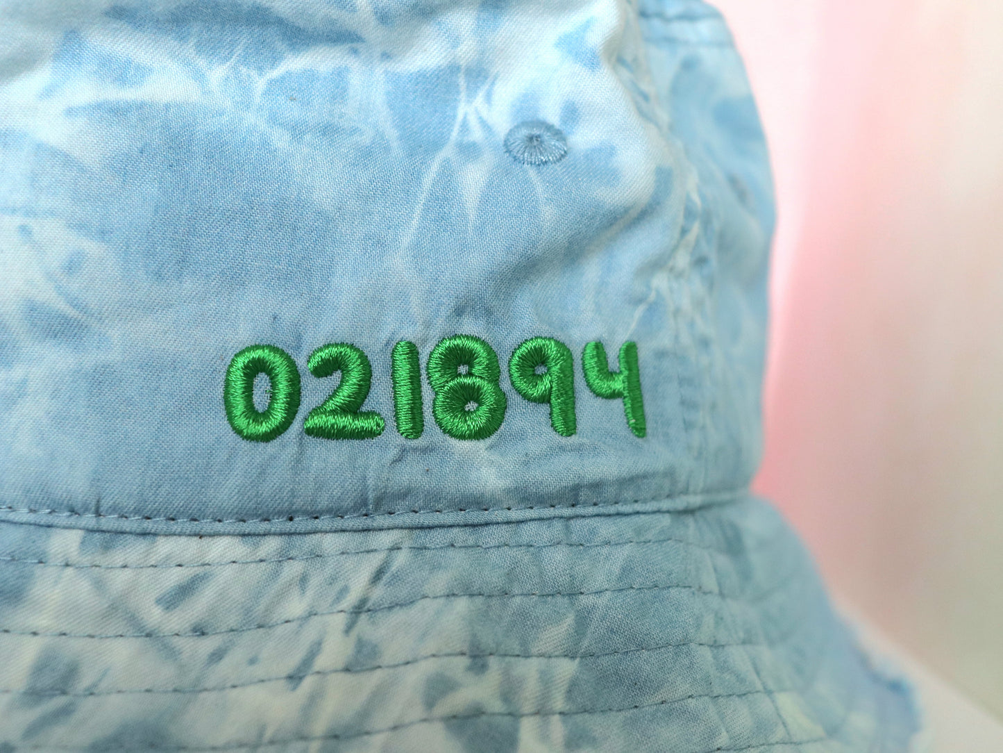 H♡PE Denim Bucket Hat