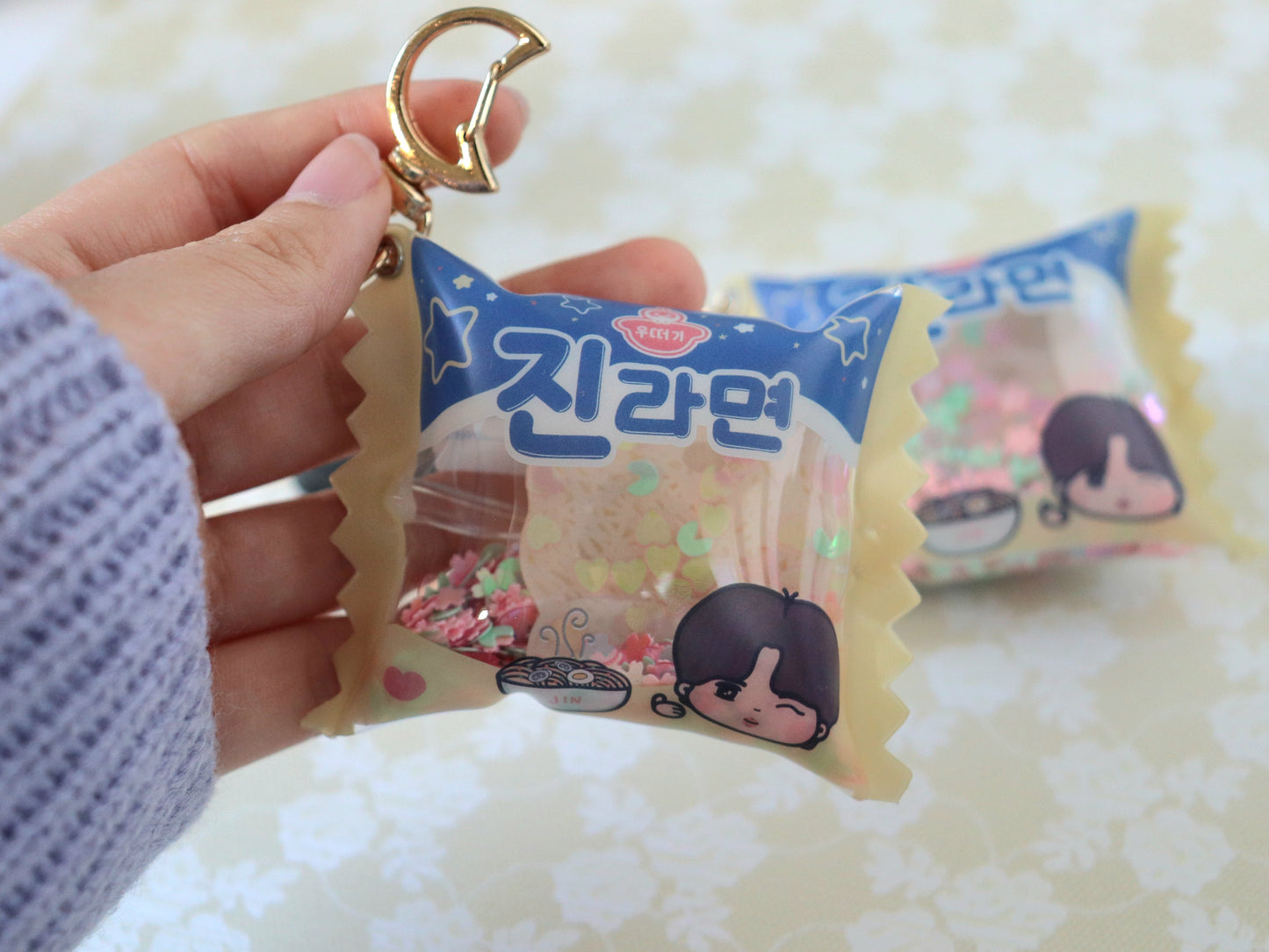 Jin Ramen Shaker Keychain