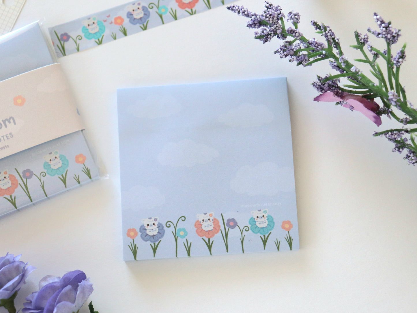 Li-Li Blossom Sticky Notes