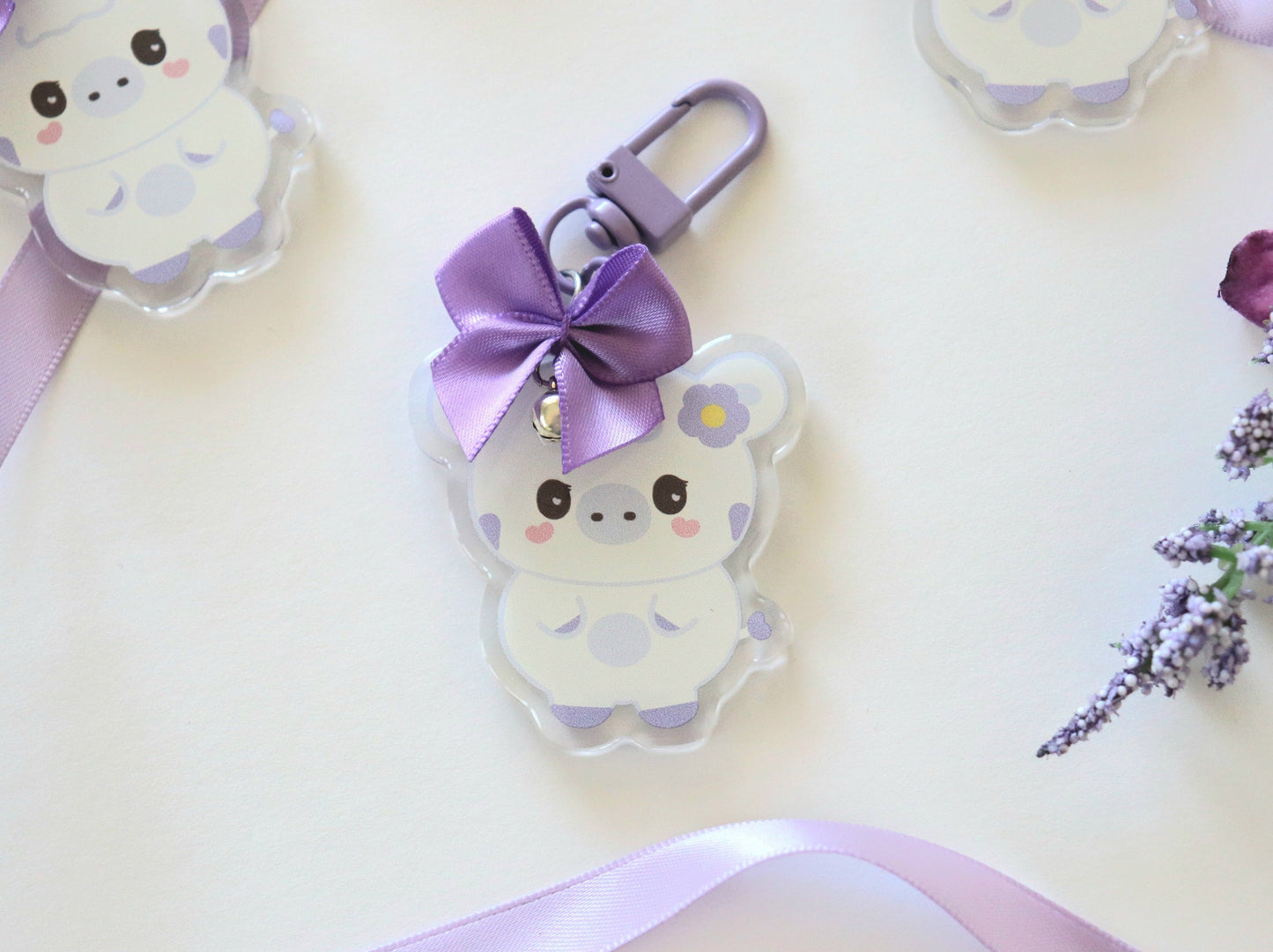 Li-Li Blossom Bow Charm Keychain